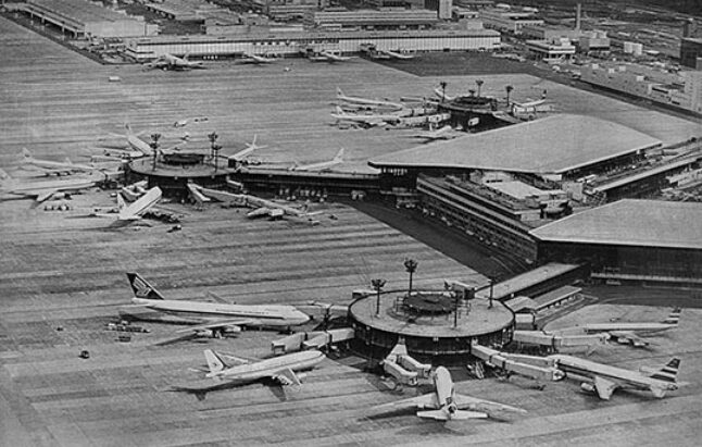 成田空港開港