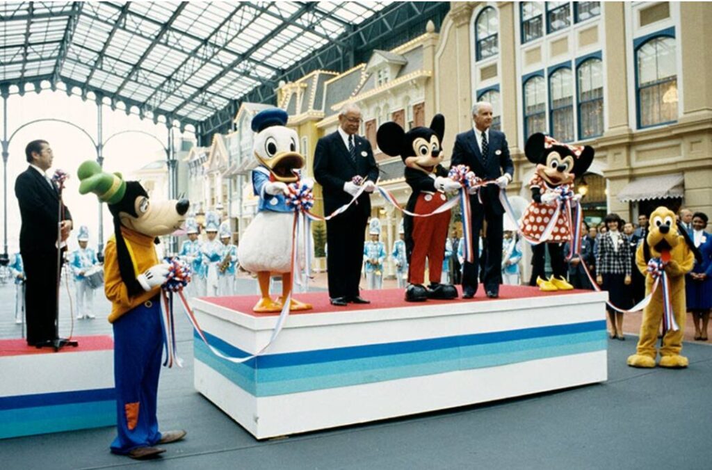 東京ディズニーランド開園