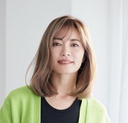 新山千春さん