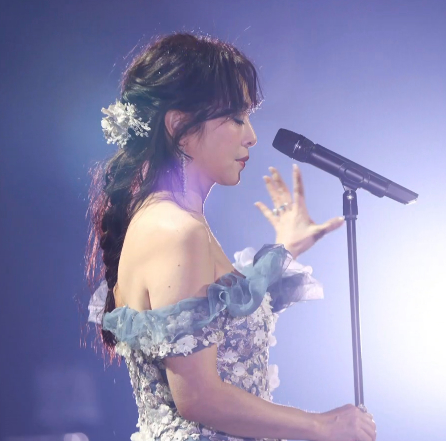 斉藤由貴さん